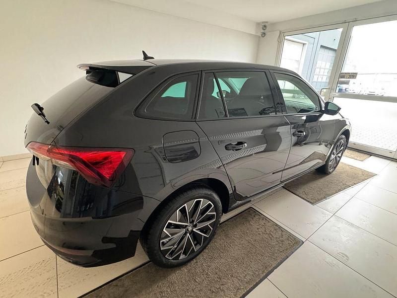 Neu Skoda 110 R 150 PS (110 kW) 2026 Schwarz Limousine