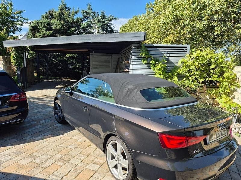 Braun Gebraucht 2014 Audi A3 Cabriolet Ambiente Cabrio | 14.950 € (Superpreis) - Bild 1/4