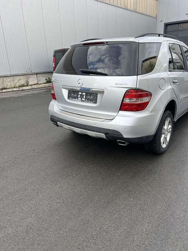 Gebraucht Mercedes ML280 190 PS (139 kW) 2007 SUV