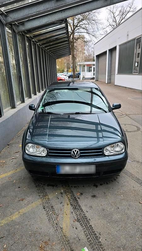 Gebraucht VW Golf IV 75 PS (55 kW) 2000 Grau Limousine