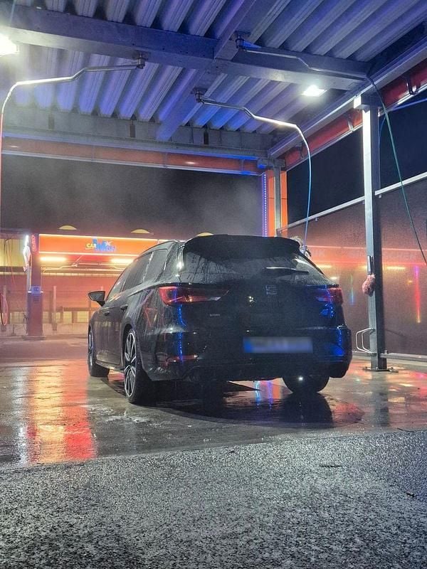 Gebraucht Seat Leon ST 4Drive 300 PS (220 kW) 2018 Schwarz Kombi