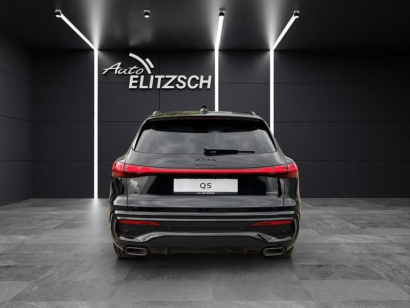 Neu Audi Q5 S-Line 299 PS (219 kW) 2025 Mythosschwarz metallic SUV