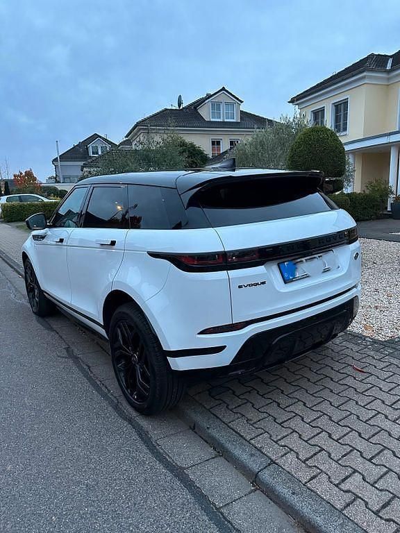 Gebraucht Land Rover Range Rover SE Dynamic 200 PS (147 kW) 2022 Weiß SUV