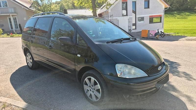 Second-hand Ford Galaxy 116 CP (85 kW) 2003 Monovolum