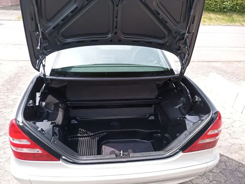 Gebraucht Mercedes SLK200 163 PS (119 kW) 2000 Silber Cabrio