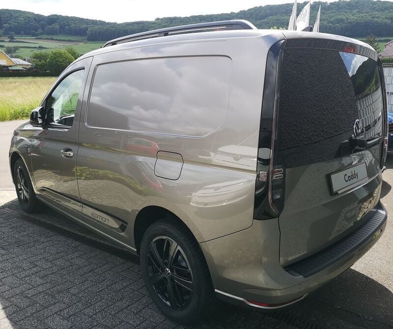 Neu VW Caddy Edition 122 PS (89 kW) 2025 Beige Van / Kleinbus