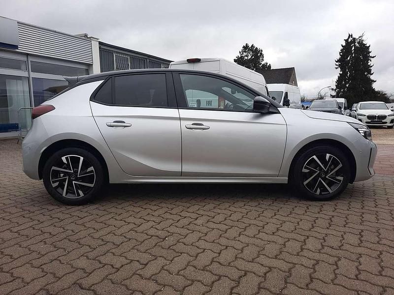 Gebraucht Opel Corsa 131 PS (96 kW) 2024 Silber Kleinwagen