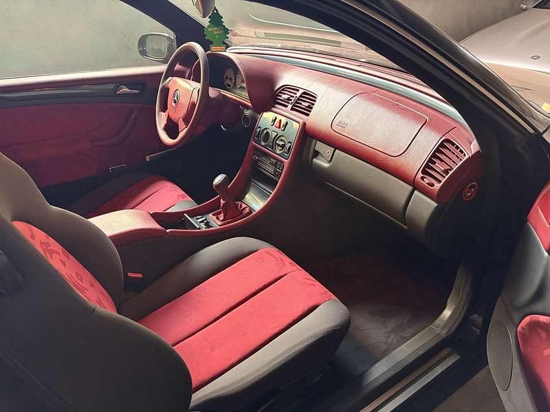 Gebraucht Mercedes CLK200 136 PS (100 kW) 1997 Schwarz Coupé