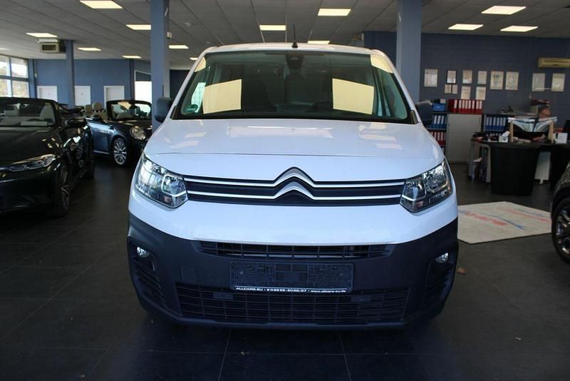 Gebraucht Citroën Berlingo 131 PS (96 kW) 2019 Weiß Van / Kleinbus