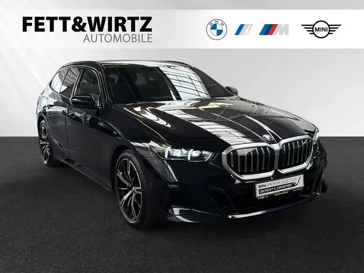 Gebraucht BMW 540 M Sport 303 PS (222 kW) 2025 Kombi