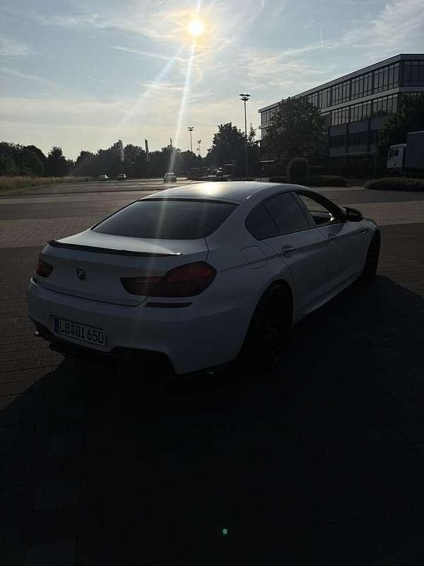 Weiß Gebraucht 2017 BMW 650 Coupé | 36.500 € (Teuer) - Bild 1/4