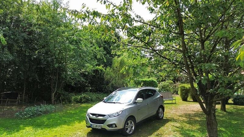 Gebraucht 2013 Hyundai ix35 Comfort SUV | 7.555 € (Guter Preis) - Bild 1/4