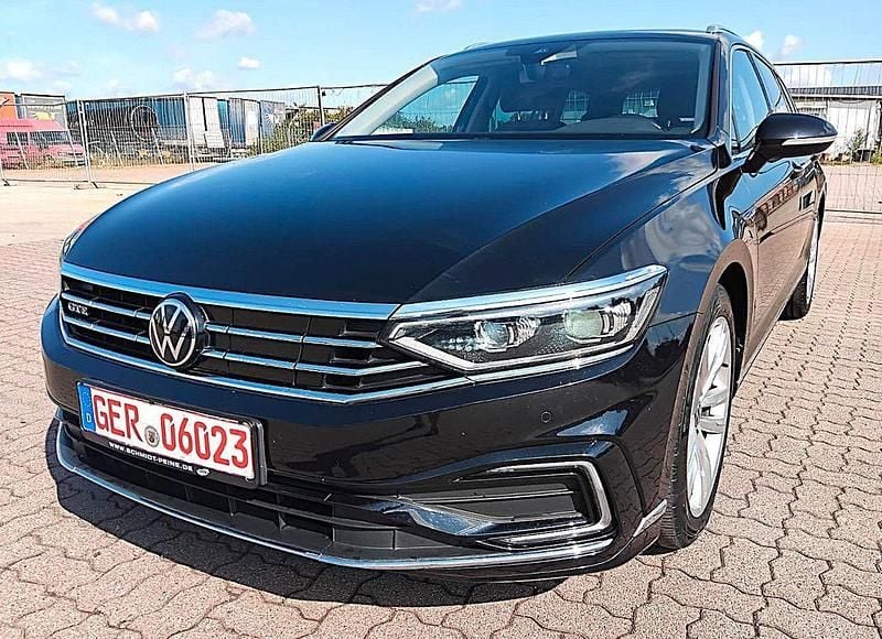 Gebraucht VW Passat GTE 218 PS (160 kW) 2021 Schwarz Limousine