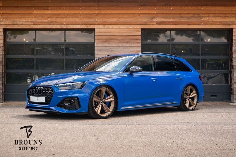 Nogaroblau Gebraucht 2021 Audi RS4 Sport Kombi | 79.950 € - Bild 1/4