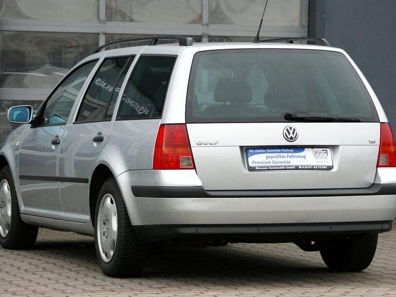 Gebraucht VW Golf IV Edition 105 PS (77 kW) 2001 Silber Kombi