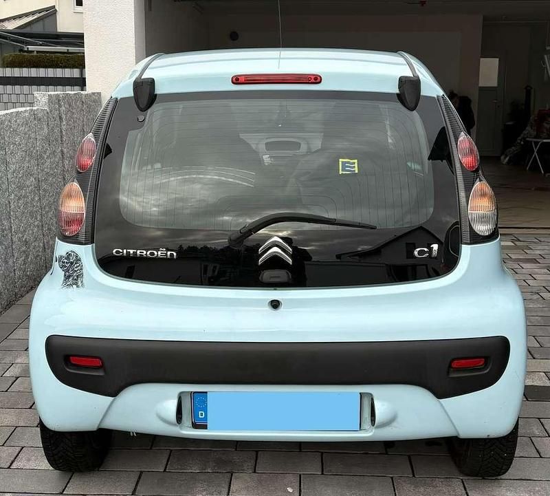 Gebraucht Citroën C1 SELECTION 68 PS (50 kW) 2012 Blau Kleinwagen