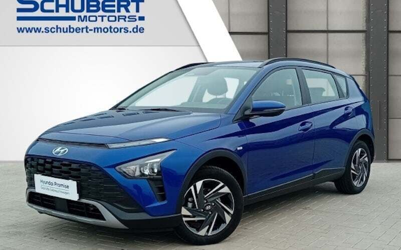 Intense blue / mic (blau) Gebraucht 2024 Hyundai Bayon Trend SUV | 17.250 € (Superpreis) - Bild 1/4