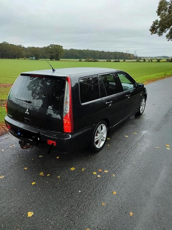 Gebraucht Mitsubishi Lancer 98 PS (72 kW) 2004 Schwarz Kombi
