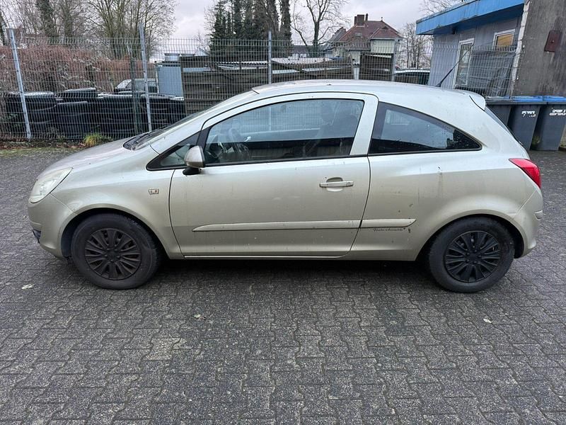 Gebraucht Opel Corsa 80 PS (58 kW) 2007 Gold Kleinwagen
