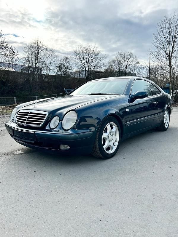 Schwarz Gebraucht 1999 Mercedes CLK430 Coupé | 6.700 € (Guter Preis) - Bild 1/4