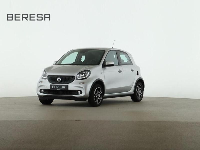 Silber Gebraucht 2018 Smart ForFour Prime Kleinwagen | 12.950 € (Fairer Preis) - Bild 1/4