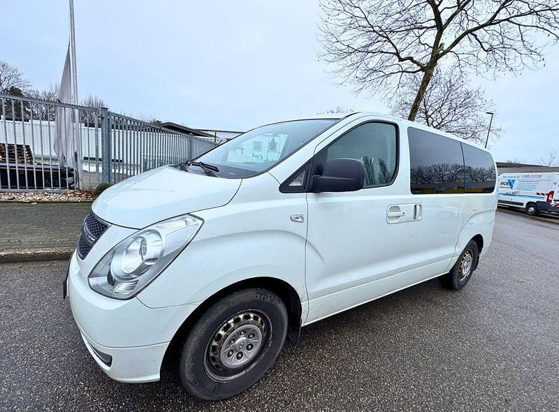 Gebraucht Hyundai H-1 Classic 110 PS (80 kW) 2011 Weiß Van / Kleinbus
