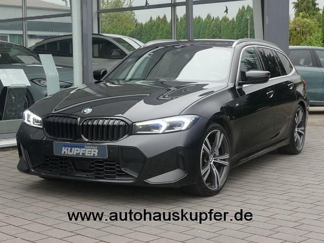 Schwarz Gebraucht 2023 BMW 330 Performance Limousine | 41.500 € (Fairer Preis) - Bild 1/4