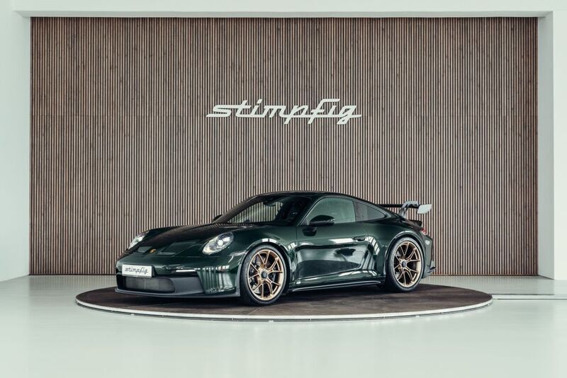 Grün Gebraucht 2023 Porsche 992 | 229.000 € - Bild 1/4