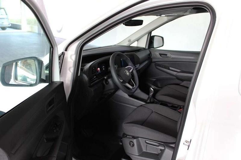 Gebraucht VW Caddy Maxi 116 PS (85 kW) 2024 Candyweiss Van / Kleinbus