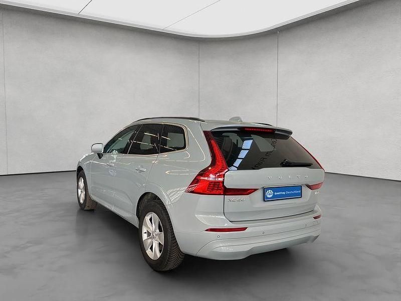 Gebraucht Volvo XC60 Core 197 PS (144 kW) 2023 Vapour grey 740 SUV