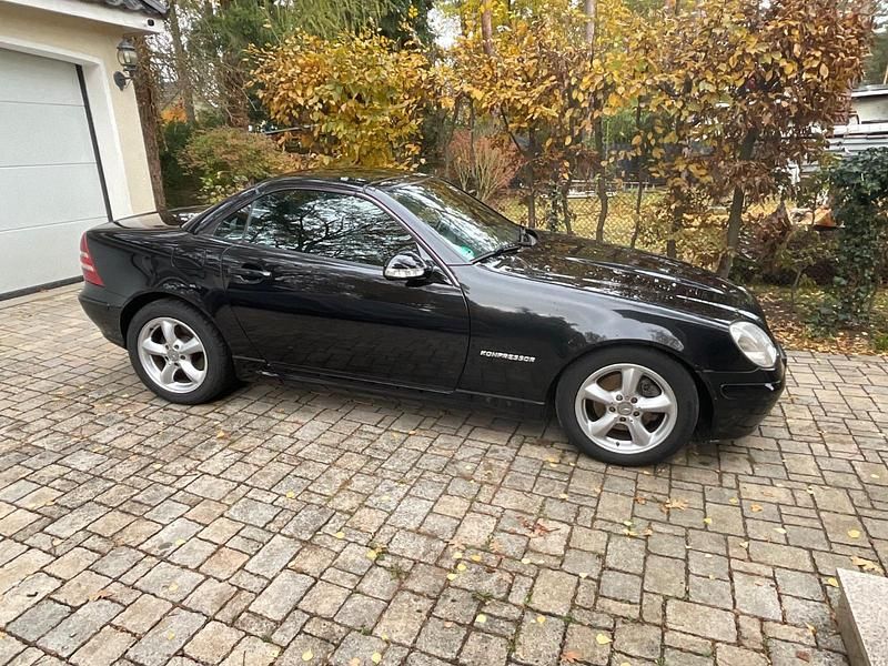 Gebraucht Mercedes SLK200 2002 Schwarz Cabrio