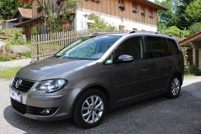 Gebraucht VW Touran Freestyle 105 PS (77 kW) 2009 Grau metallic Van / Kleinbus
