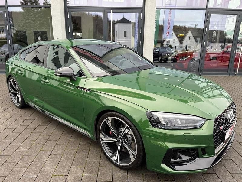 Grün Gebraucht 2019 Audi RS5 Sportback Exclusive Limousine | 49.891 € (Guter Preis) - Bild 1/4