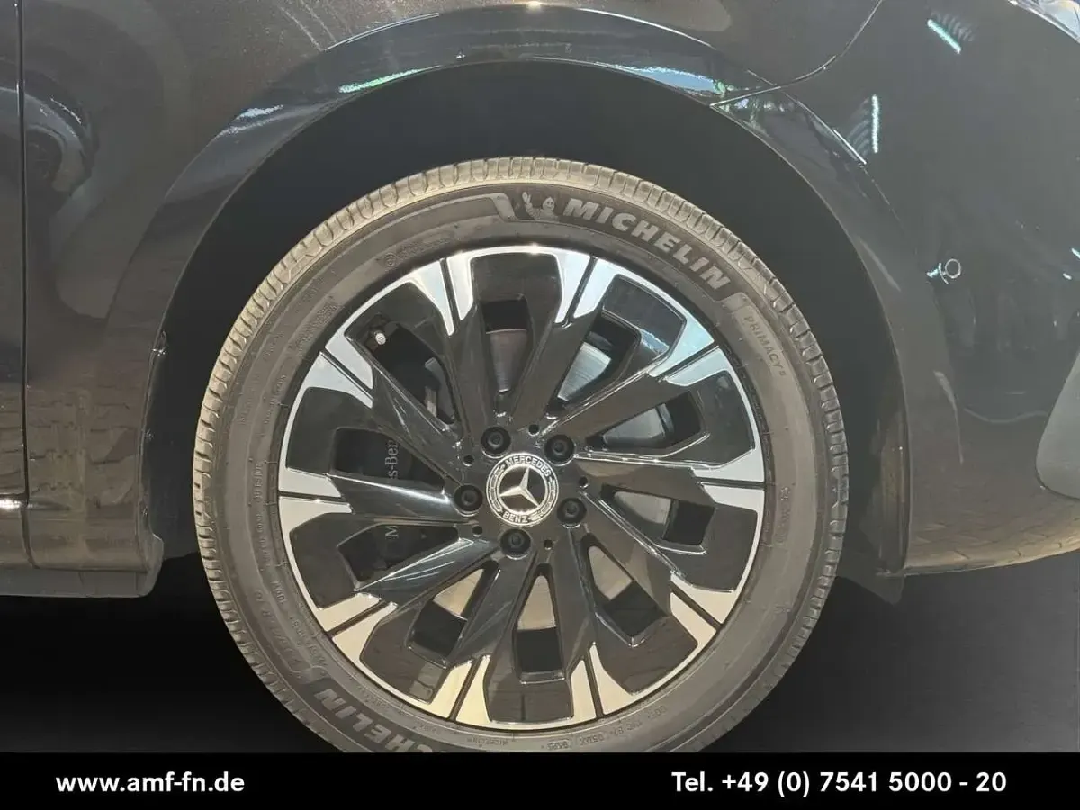 Second-hand Mercedes E250 Style 190 CP (139 kW) 2025 Negru Break