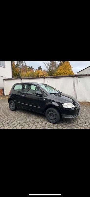 Gebraucht VW Fox 60 PS (44 kW) 2007 Schwarz Kleinwagen