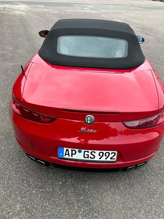 Gebraucht Alfa Romeo Spider 209 PS (153 kW) 2009 Rot Cabrio