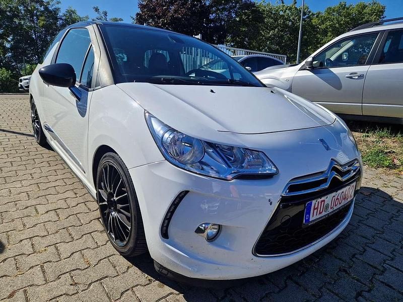 Gebraucht Citroën DS3 Sport Chic 156 PS (114 kW) 2012 Weiß Kleinwagen