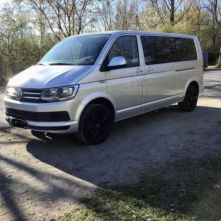 Second-hand VW T6 150 CP (110 kW) 2016 Argintiu Van