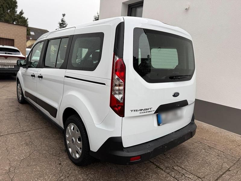 Gebraucht Ford Transit 120 PS (88 kW) 2022 Weiß Van / Kleinbus
