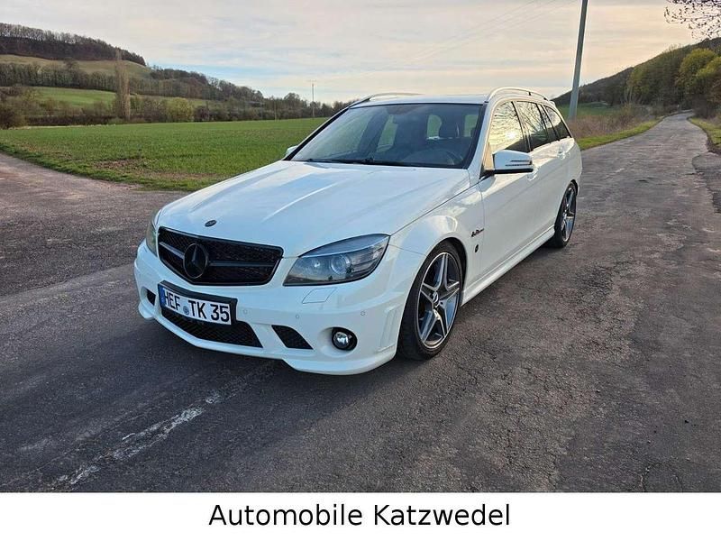 Gebraucht Mercedes C63 AMG AMG 565 PS (415 kW) 2010 Weiß Kombi