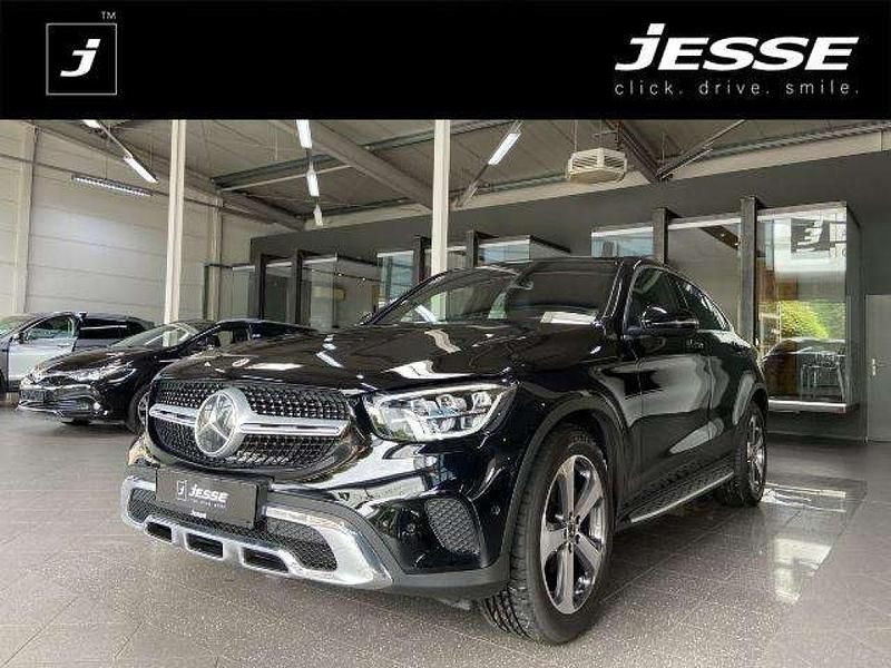 Schwarz unilack Gebraucht 2022 Mercedes 200 Coupé | 42.990 € (Fairer Preis) - Bild 1/4