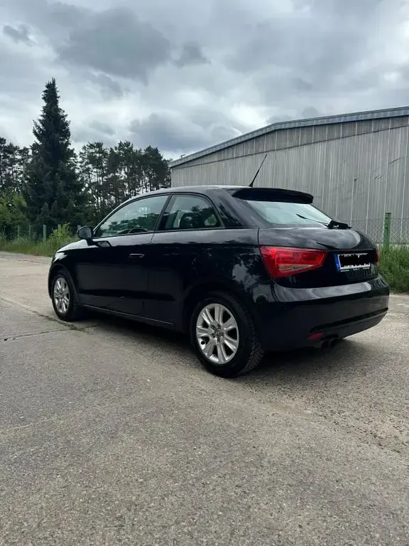 Gebraucht Audi A1 122 PS (89 kW) 2011 Schwarz Kleinwagen