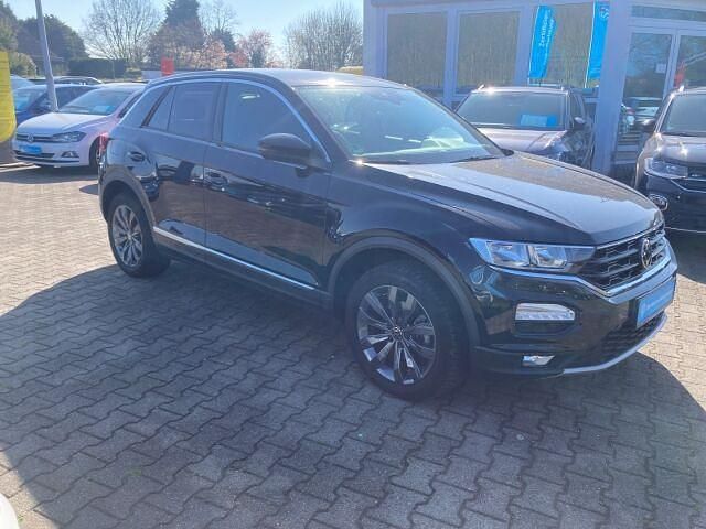 Gebraucht VW T-Roc Sportline 150 PS (110 kW) 2022 Deep black perleffekt (metallic) SUV
