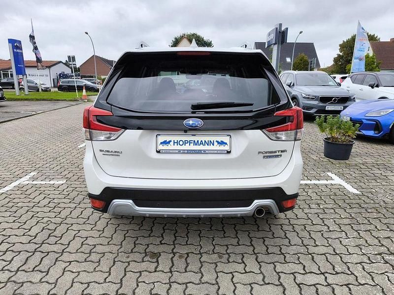 Gebraucht Subaru Forester Comfort 150 PS (110 kW) 2023 Weiß SUV