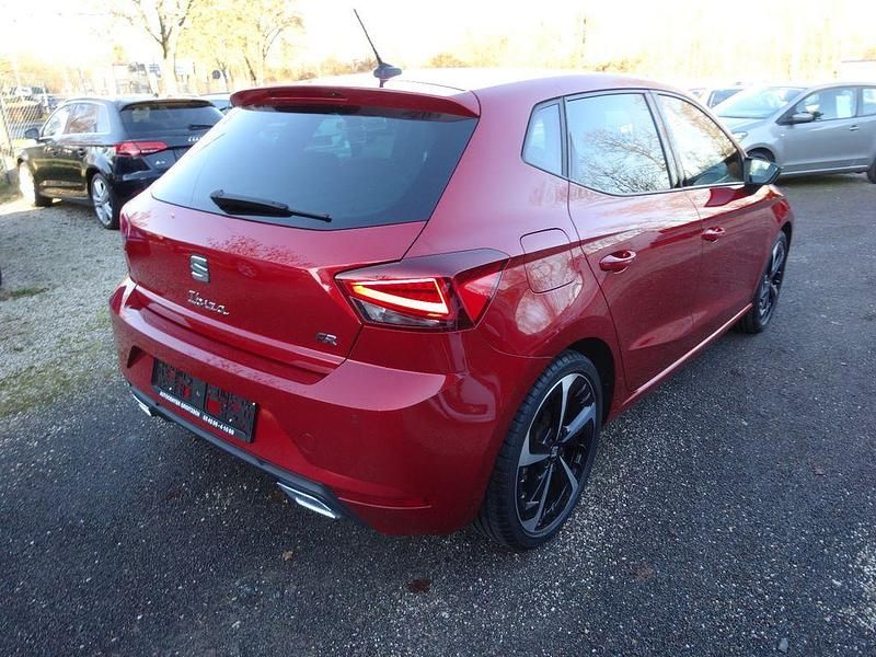 Gebraucht Seat Ibiza FR 110 PS (80 kW) 2022 Rot Limousine