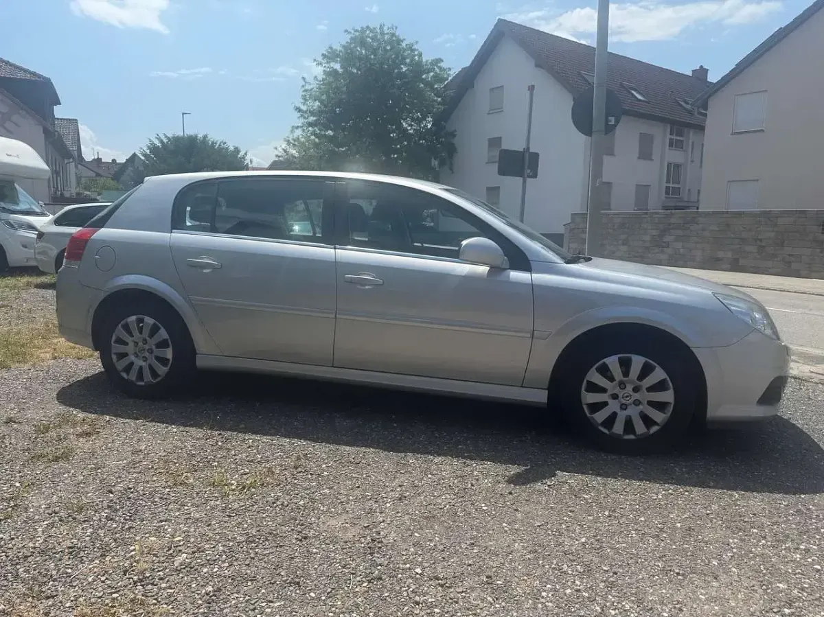 Gebraucht Opel Signum 140 PS (102 kW) 2006 Silber Kleinwagen