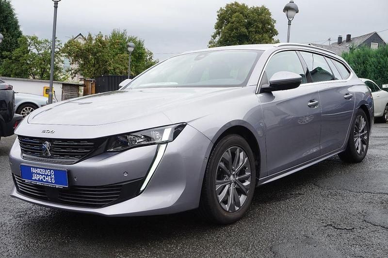 Grau Gebraucht 2019 Peugeot 508 Allure Kombi | 19.990 € (Fairer Preis) - Bild 1/4