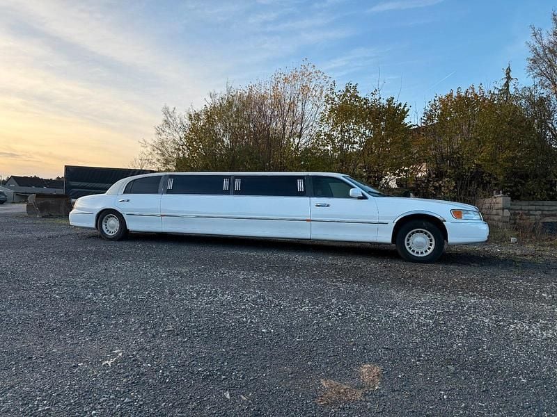Gebraucht Lincoln Town Car 1998 Weiß Limousine