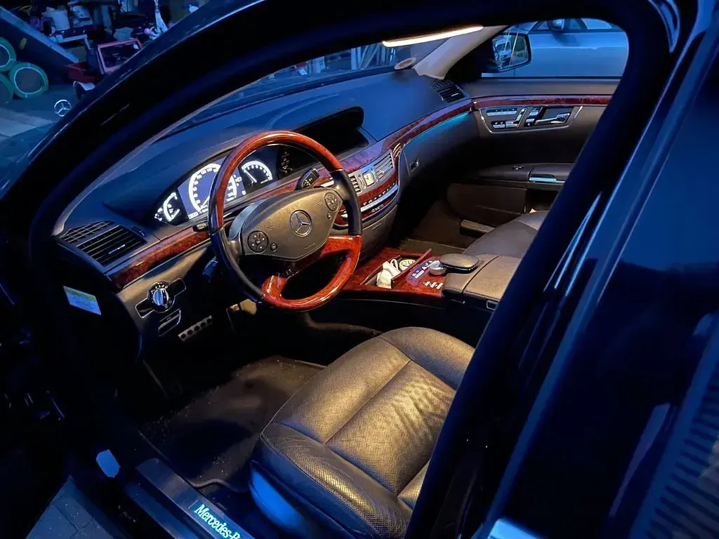 Gebraucht Mercedes S550 435 PS (319 kW) 2012 Schwarz Limousine