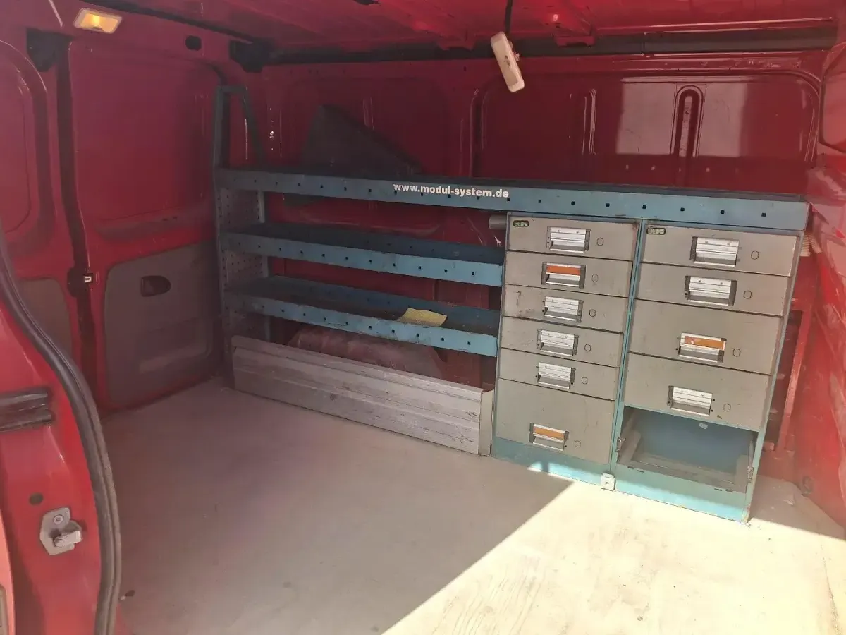 Gebraucht Opel Vivaro 90 PS (66 kW) 2011 Rot Van / Kleinbus